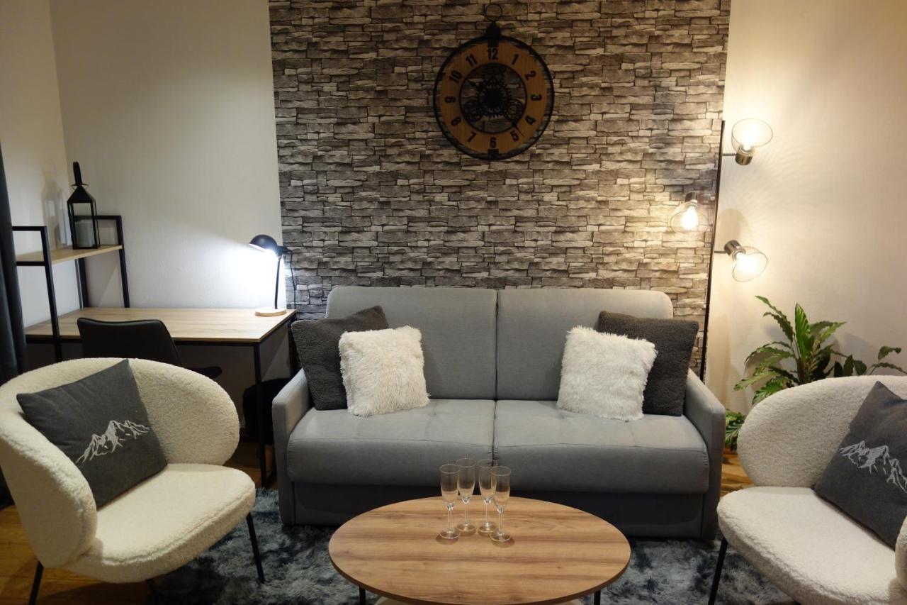 Chez Petit Louis- Appart Centre Ville Jusqu'A 6 Personnes Briançon Extérieur photo
